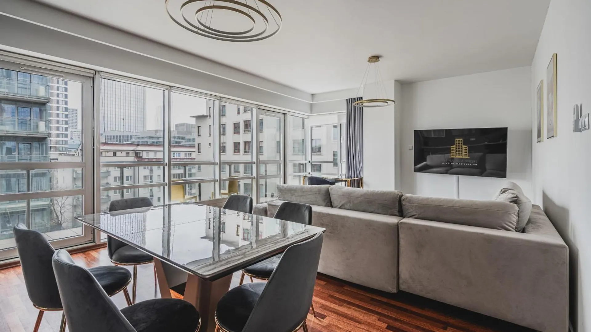 Apartamento Platinum Towers J&K Varsovia 0*,  Polonia