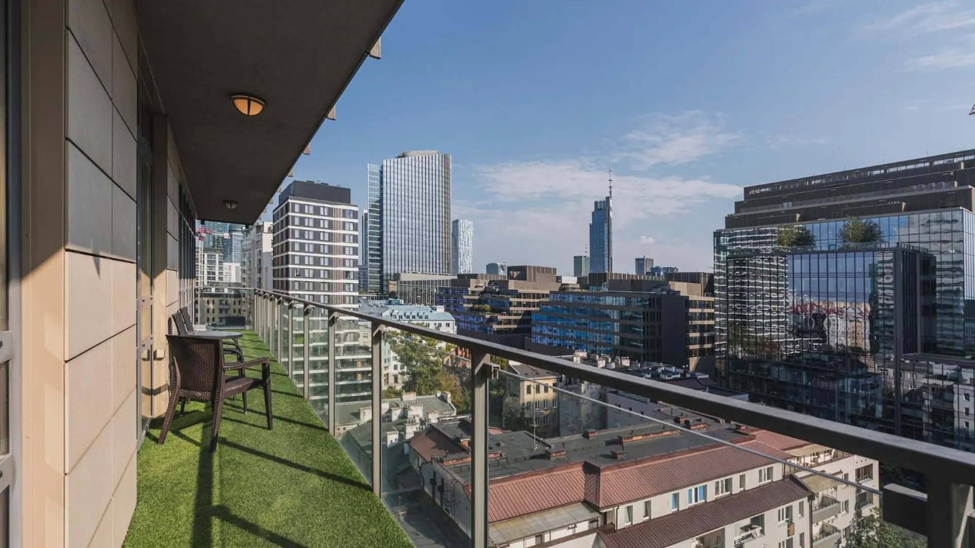 Platinum Towers J&K Apartment Warsaw
