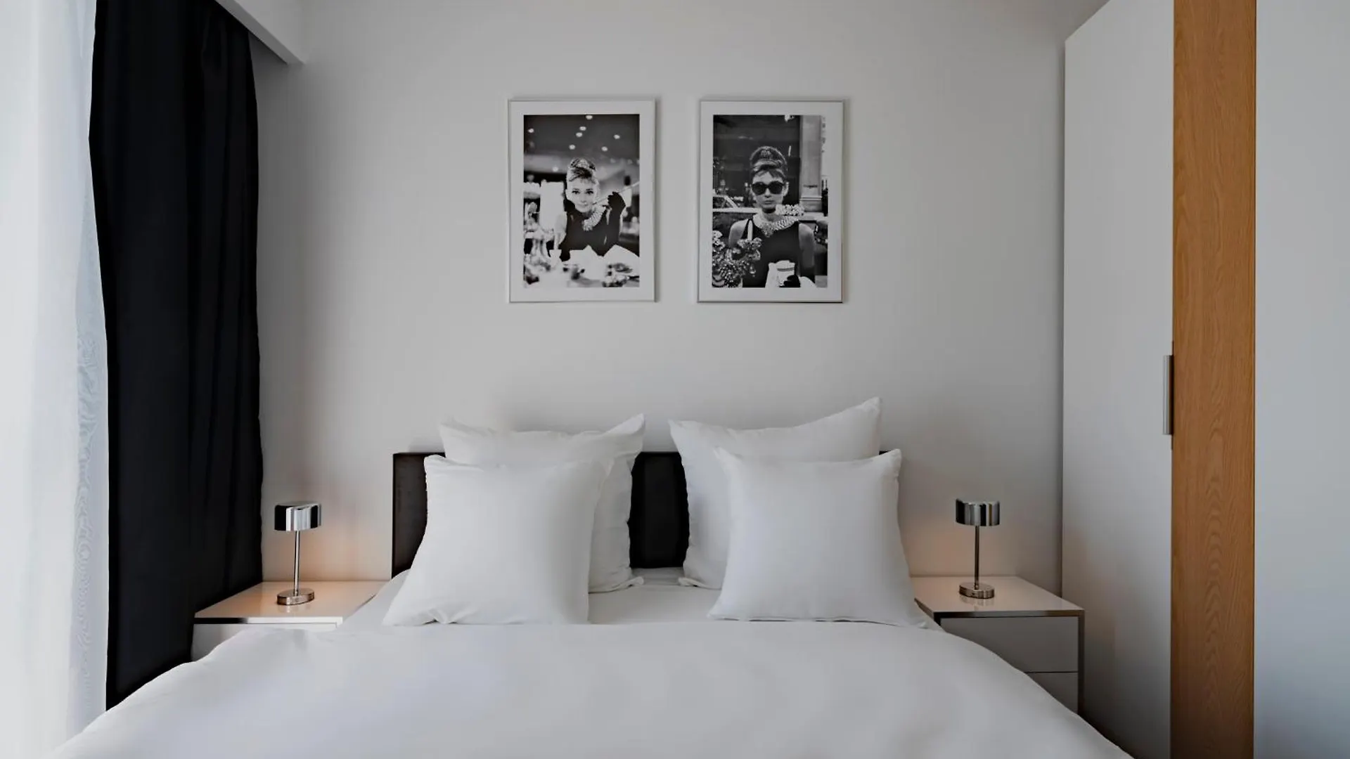 Platinum Towers J&K Apartment Warsaw 0*,  Poland