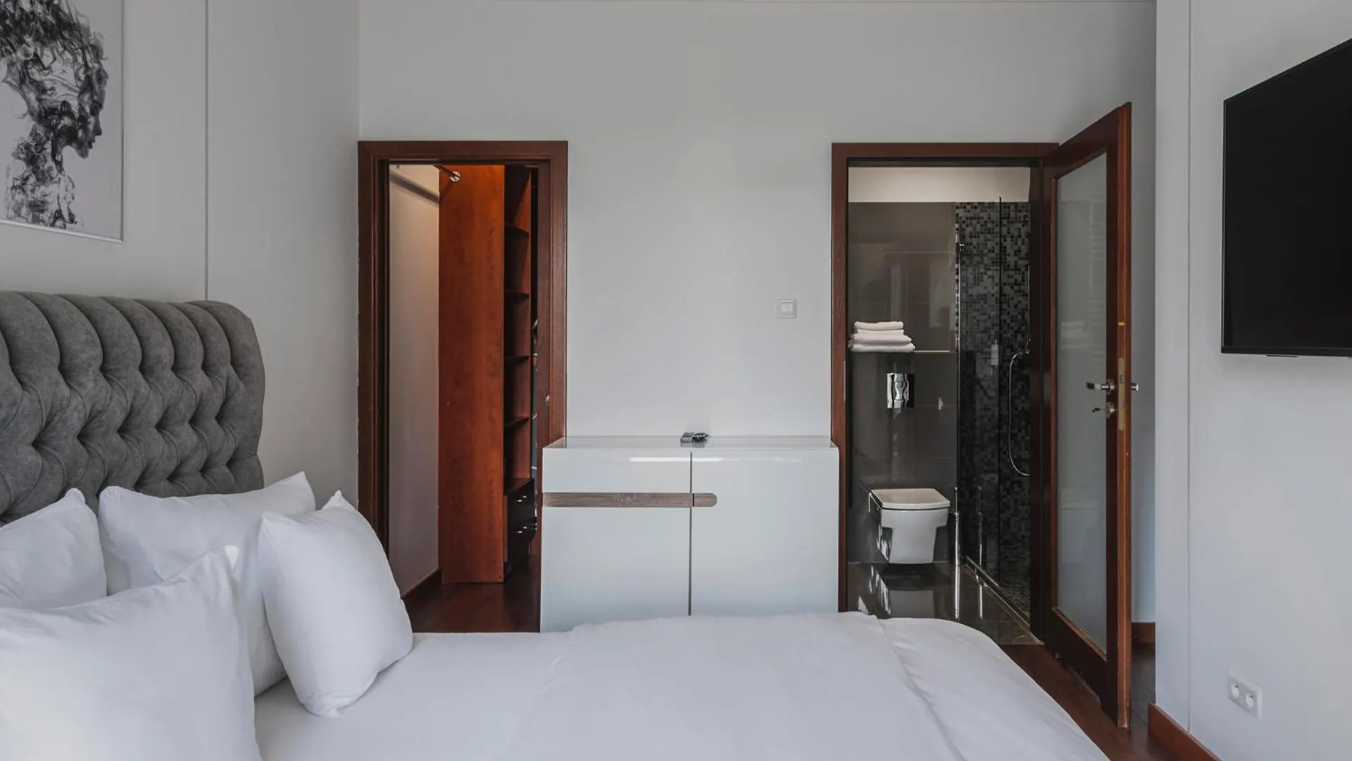 J&K Platinum Towers Apartment Warsaw